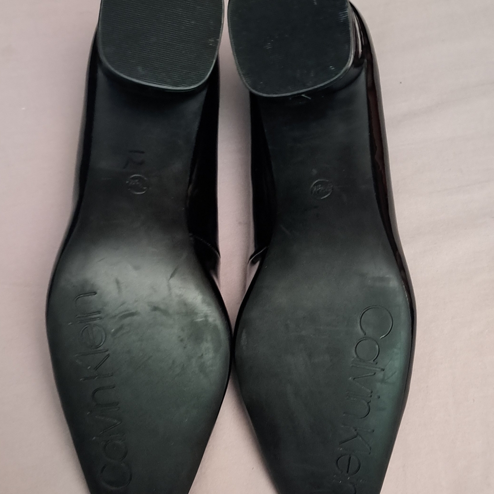 Sold Calvin Klein Square Toe Round Heels - Picture 4 of 4